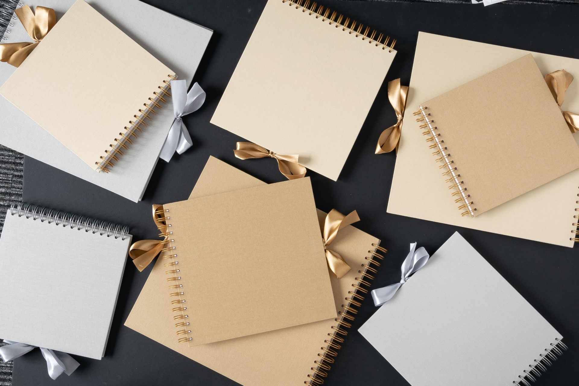 Album Canvas Light Grey 20.5x20.5cm, 30 lehte album kangaga kaetud kaaned